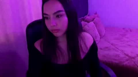 Amelia online show from 05-28-26, 05:43