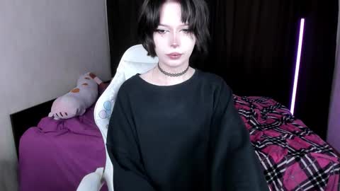 Amelia online show from 09-15-25, 01:55