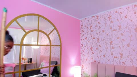 Amelia Adams online show from 02-26-25, 01:21