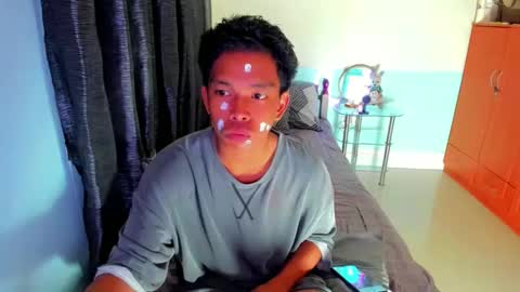 Amelia online show from 02-25-25, 11:19