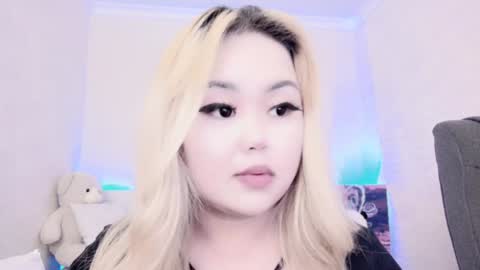 Amelia online show from 01-22-25, 12:38