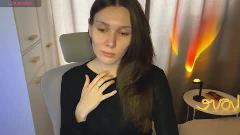 Snapshot of ameliahenderson chatting on 02-25-26, 11:20 Ameli online show from 02-25-26, 11:20