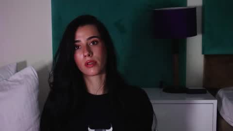 AmeliaJune online show from 06-12-26, 07:46
