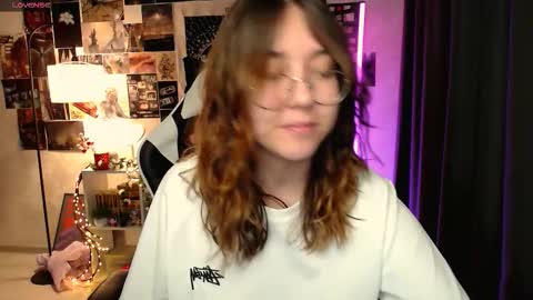 Snapshot of ameliameadd chatting on 11-06-25, 08:37 Amelia online show from 11-06-25, 08:37