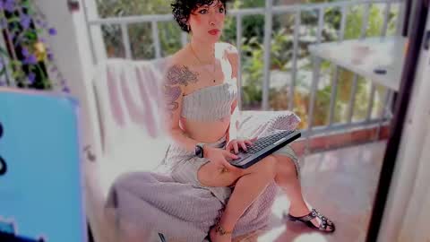 Snapshot of amelianaughty_ chatting on 05-20-26, 03:29 Amelianaughty online show from 05-20-26, 03:29