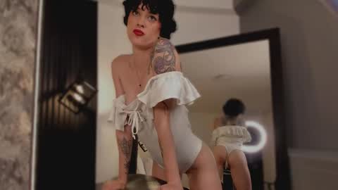 Snapshot of amelianaughty_ chatting on 05-28-26, 02:14 Amelianaughty online show from 05-28-26, 02:14