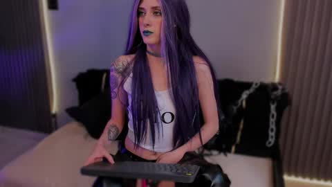 Snapshot of amelianaughty_ chatting on 06-03-26, 04:23 Amelianaughty online show from 06-03-26, 04:23