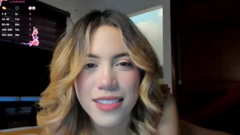 Amelia online show from 11-11-25, 08:42