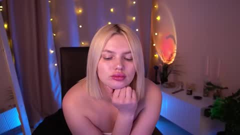  Amelia  online show from 02-03-26, 03:59