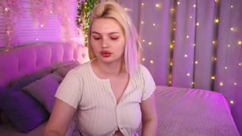  Amelia  online show from 05-07-26, 03:56