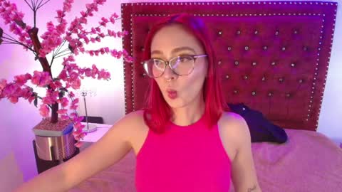 Amelie online show from 05-08-26, 11:26