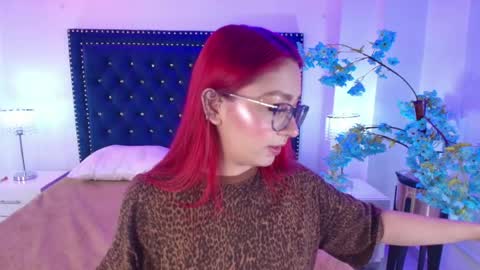 Amelie online show from 05-15-26, 11:06
