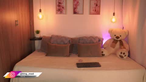    online show from 09-27-25, 08:58