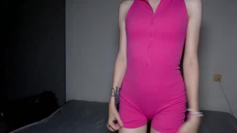 ameliebanshee online show from 10-07-25, 03:42