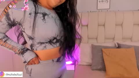 Amelie online show from 02-06-26, 12:19