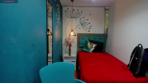 Snapshot of ameliegray chatting on 12-03-24, 06:17 A M E L I E online show from 12-03-24, 06:17