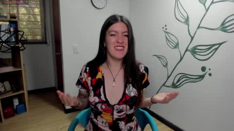 Snapshot of ameliegray chatting on 12-13-24, 03:54 A M E L I E online show from 12-13-24, 03:54