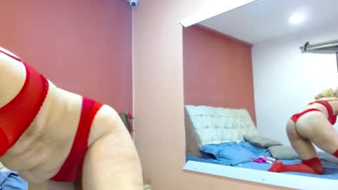 Amelie Lux online show from 02-11-26, 06:02