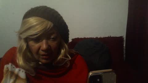 Snapshot of amelielux chatting on 03-30-26, 01:50 Amelie Lux online show from 03-30-26, 01:50