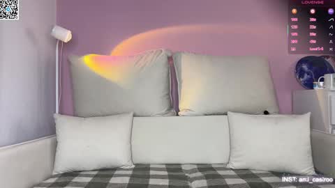 Snapshot of ameliia_castro chatting on 02-20-26, 05:26 Ameliia castro online show from 02-20-26, 05:26