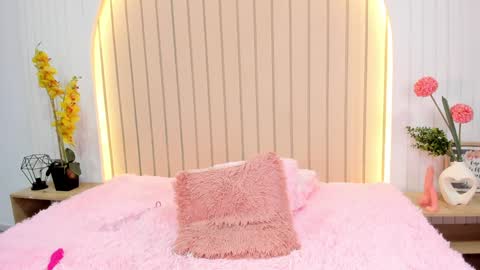 Amelia online show from 12-27-24, 09:28