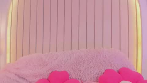 Amelia online show from 09-28-25, 01:00