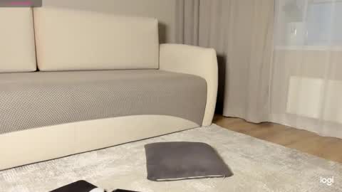 Amelina Love online show from 10-17-25, 12:36