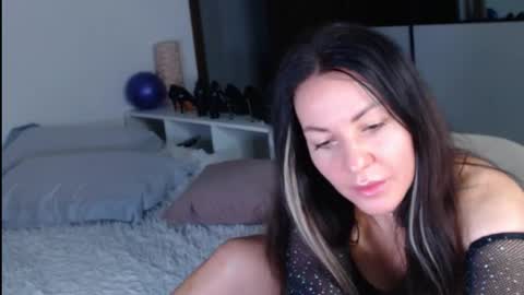 amelinamersi online show from 02-19-26, 08:38