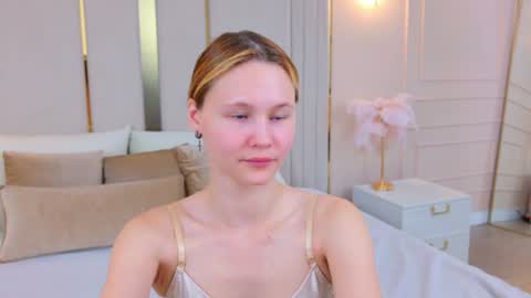 AmeliRoyse online show from 06-15-26, 05:26