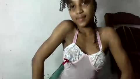 amelisy20005 online show from 06-17-26, 05:14
