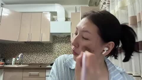 Ameliya online show from 04-14-26, 09:21