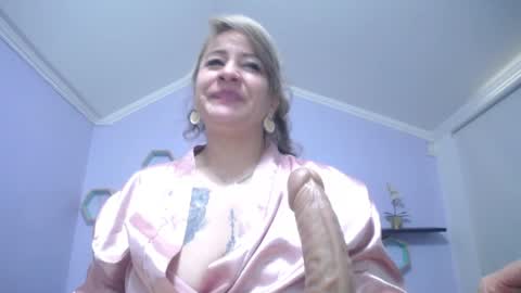 Amell Thomson online show from 12-23-24, 05:32