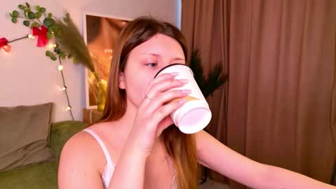 Snapshot of amelliablossom chatting on 03-03-26, 06:41 amelliablossom online show from 03-03-26, 06:41