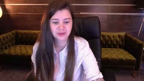 amellymillyy online show from 09-28-25, 05:46