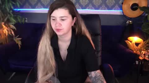 amellymillyy online show from 11-24-25, 10:42