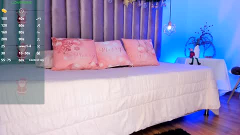          online show from 12-25-24, 12:58