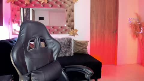          online show from 05-12-26, 12:46