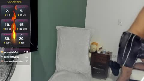 Lucian online show from 04-08-26, 04:56