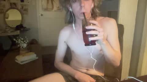Snapshot of americanclown chatting on 04-29-26, 02:59 americanclown online show from 04-29-26, 02:59