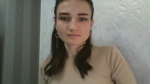 Snapshot of amethystnight_ chatting on 02-15-25, 06:12 Julia online show from 02-15-25, 06:12