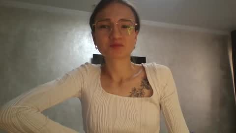 Snapshot of amethystnight_ chatting on 10-20-25, 05:30 Julia online show from 10-20-25, 05:30