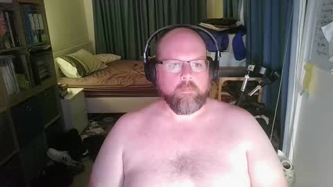 Snapshot of amf_1982 chatting on 01-09-25, 12:09 Andy online show from 01-09-25, 12:09