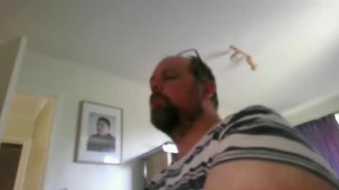 Snapshot of amf_1982 chatting on 03-04-25, 01:12 Andy online show from 03-04-25, 01:12