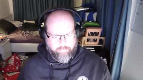 Snapshot of amf_1982 chatting on 09-25-25, 01:37 Andy online show from 09-25-25, 01:37