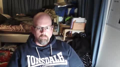 Snapshot of amf_1982 chatting on 10-07-25, 12:57 Andy online show from 10-07-25, 12:57