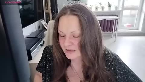 Mila online show from 05-17-26, 05:38