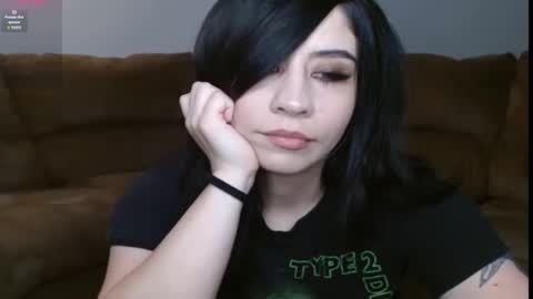 Snapshot of amilustxx chatting on 03-29-26, 06:52 amilust online show from 03-29-26, 06:52
