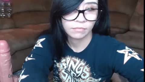 Snapshot of amilustxx chatting on 05-03-26, 10:16 amilust online show from 05-03-26, 10:16
