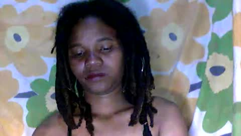 aminah01 online show from 11-28-25, 10:18