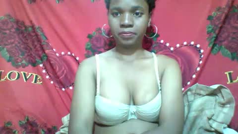 aminah01 online show from 05-06-26, 07:46